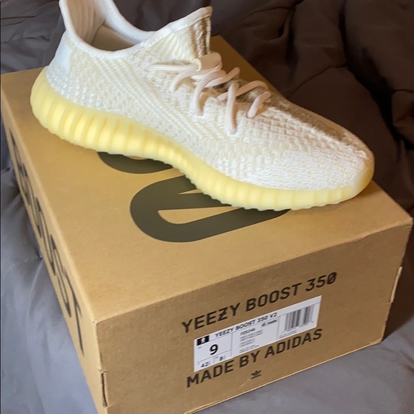 Yeezy 350 Natural - Picture 3 of 3